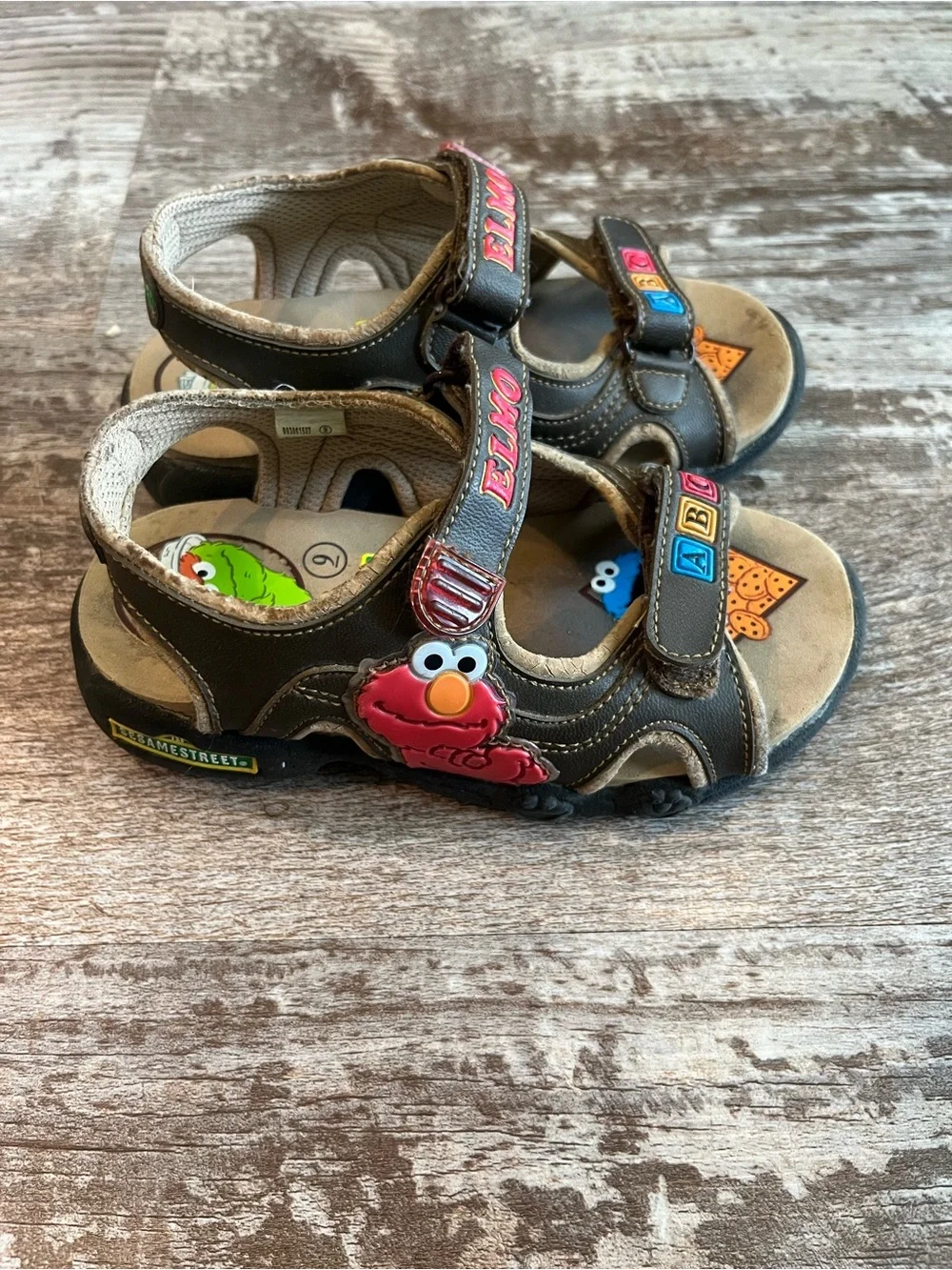 Y2K Kids Elmo Sandals